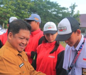 Kepala Dispora Kukar, Aji Ali Husni dalam mendukung SMA untuk mengikuti PPLPD Kukar. Kini seleksi dan anggaran kembali disiapkan. (Foto: HO-SMAN2Kukar)