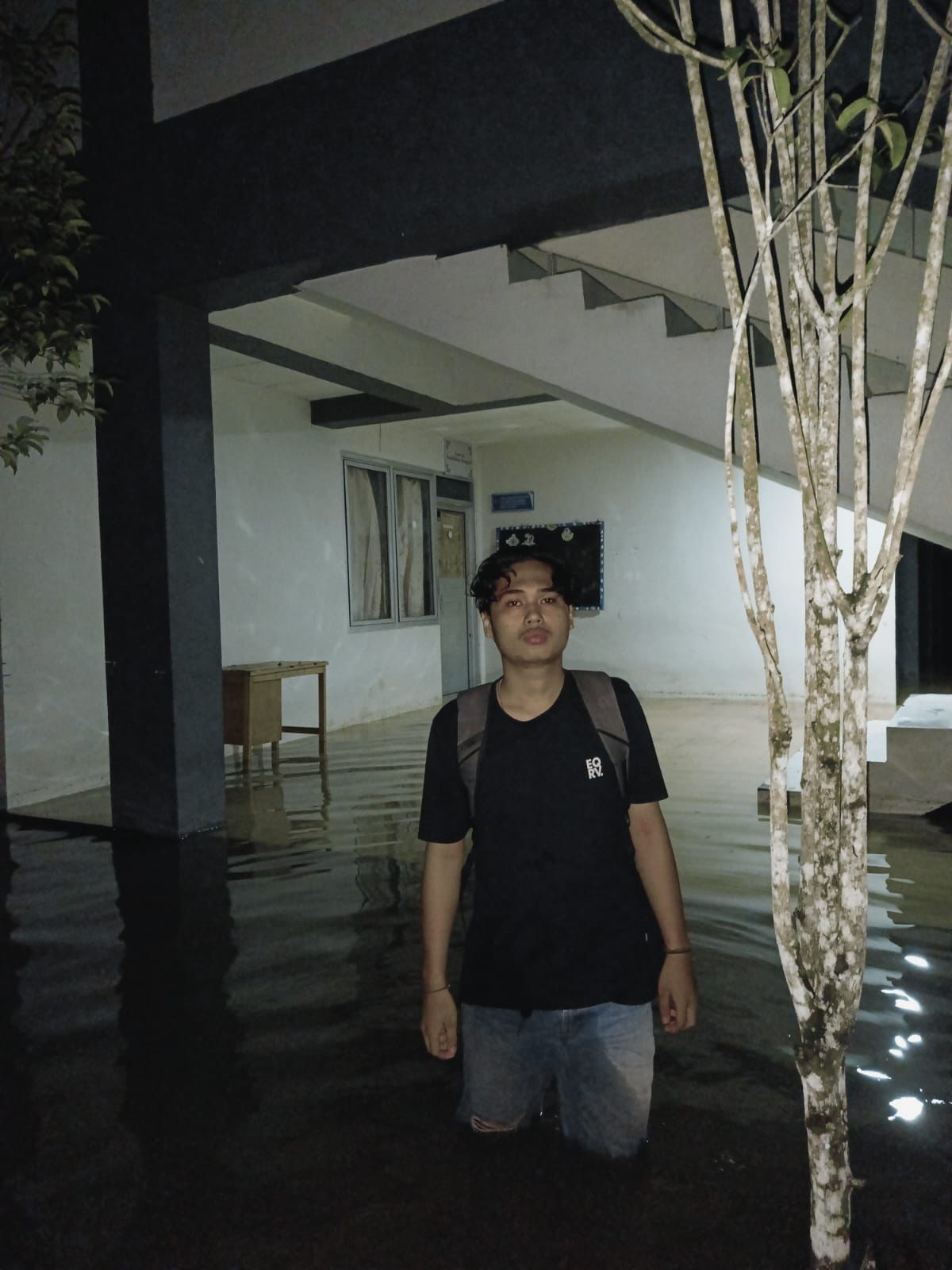 “ Kondisi Kampus FKIP tergenang banjir “