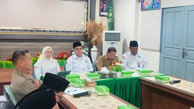 Rapat pembahasan persiapan peringatan Hari Santri Nasional 2026 yang berlangsung di Aula Kantor Kementerian Agama (Kemenag) Kabupaten Kukar. (Istimewa)