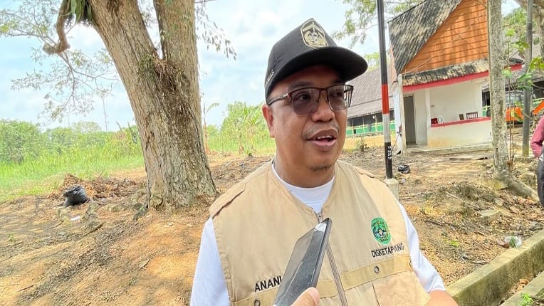 Kepala Dinas Ketahanan Pangan Kukar, Ananias. (Istimewa)