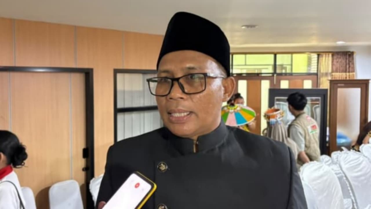 Kepala DKP Kukar, Muslik.