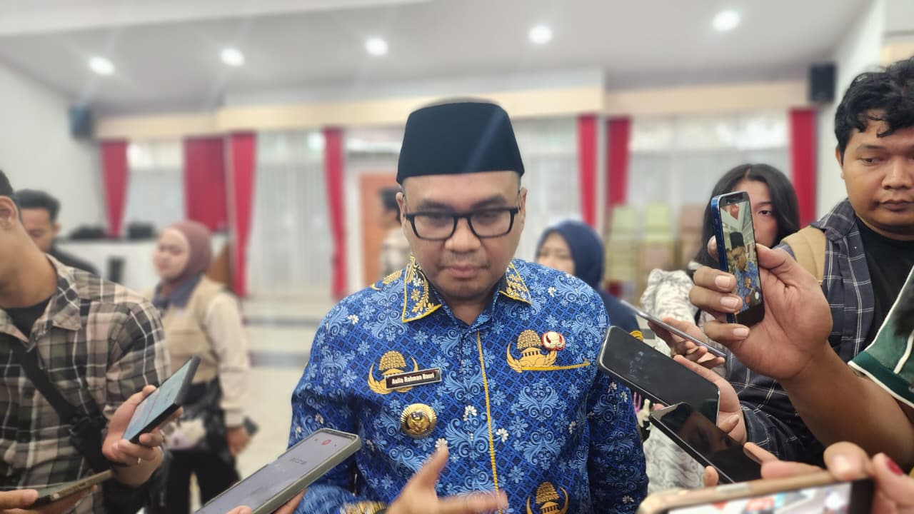 Bupati Kukar, Aulia Rahman Basri.